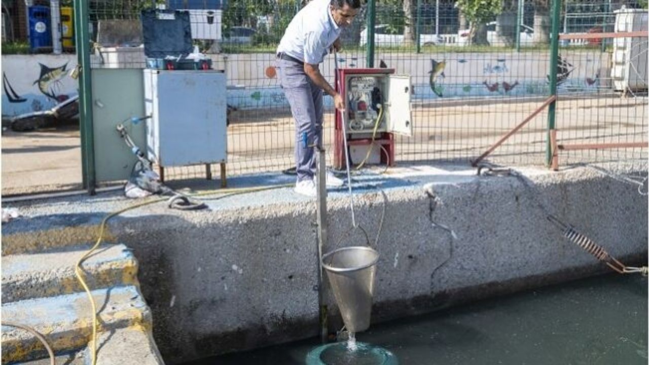 Mersin Büyükşehir'den Deniz Temizliği İçin Yeni Uygulama