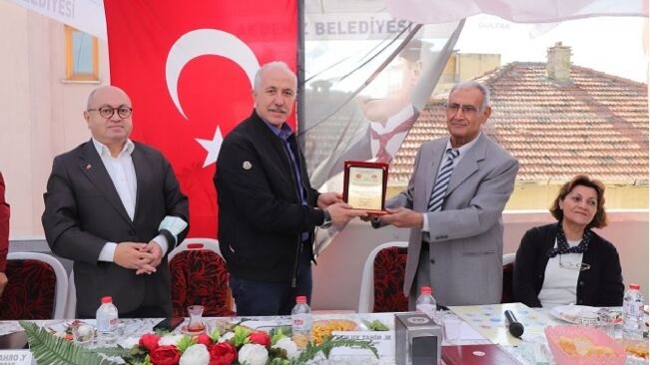 "Mersin Güzel Bir Kent Olacaksa Kentsel Dönüşüm Şart"