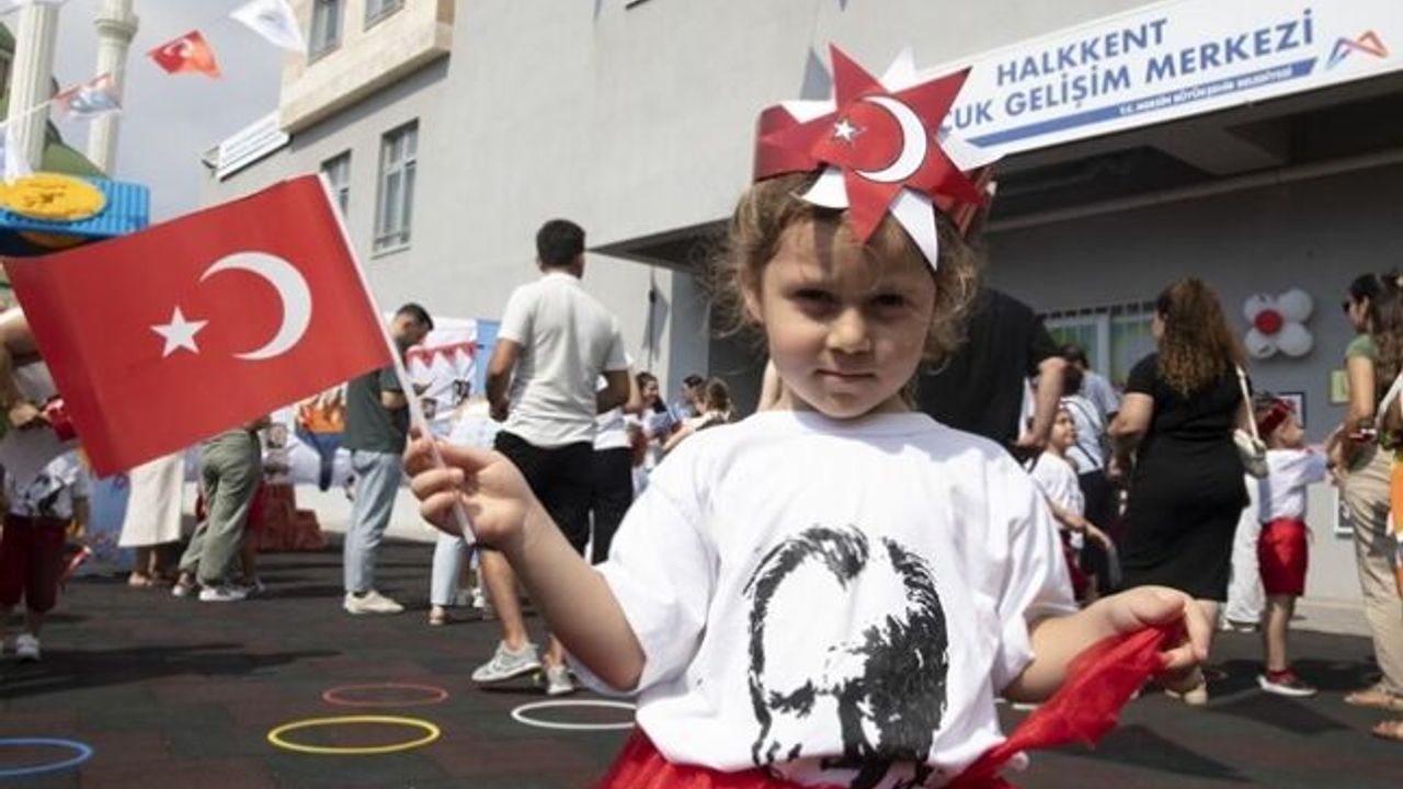 30 Ağustos Coşkusu Mersin Çocuk Gelişim Merkezleri'nde Yaşandı