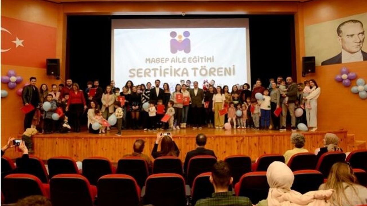 Yenişehir Belediyesi, 0-3 Yaş Ebeveyn Eğitimlerini Sürdürüyor