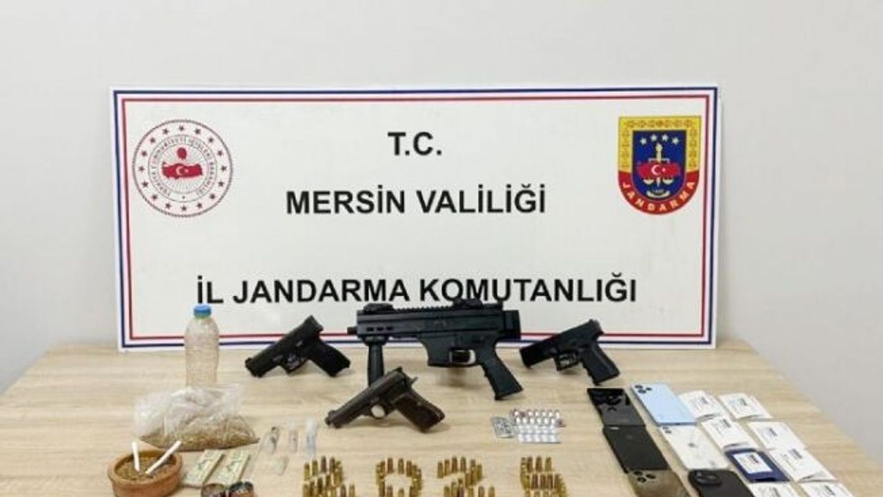 Erdemli'de Silah Kaçakçılarına Operasyon