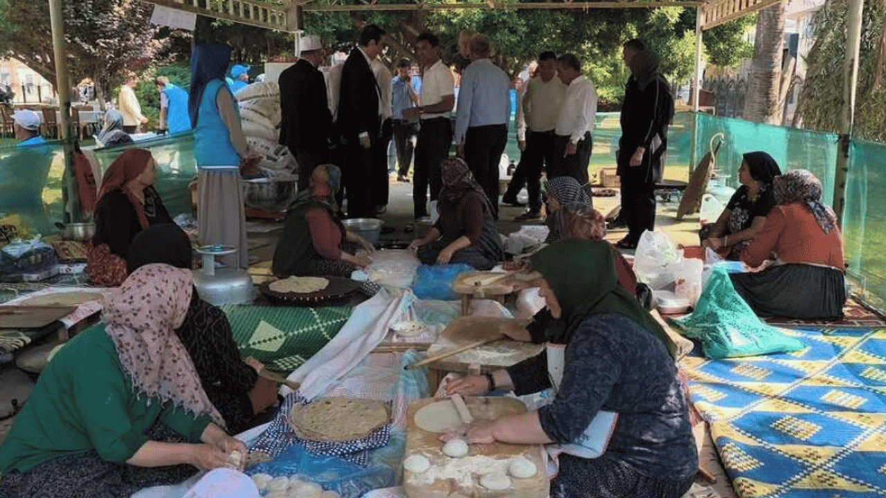 Bozyazı’da Kur’an Kursu Öğrencileri İçin Dayanışma