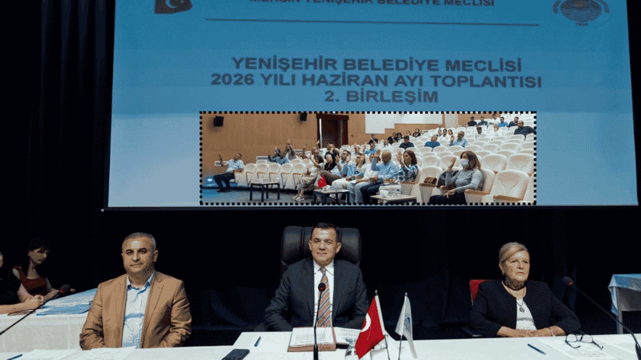 Anamur Mamure Kalesi Önünde Can Pazarı