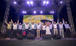 Başkan Seçer, Aydıncık’ın Yaza Veda Festivalinde Geleceğe Dair Umut Verdi