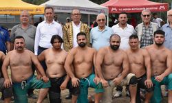 Çamlıyayla’da Karakucak Güreşleriyle Ata Sporu Yaşatıldı