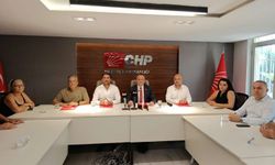 CHP Mersin İl Başkanı: Ücretsiz yemek, mülakatsız atama ve köy okullarının yeniden açılsın