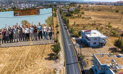 Gülnar’da üç mahallenin ortak yoluna 2 bin ton sıcak asfalt