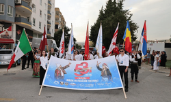Silifke’de festival coşkusu sokaklara taştı! 53. festival korteji renkli görüntülere sahne oldu