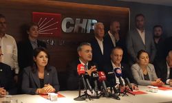 CHP Sözcüsü Müslim Sarı Mersin’de: “Başkanlarımızın yanında olacağız”