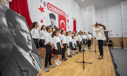 Mersin'de Cumhuriyet'in 103. Yılı Çocukların Gösterileriyle Kutlandı