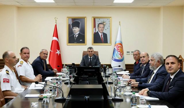 Mersin'de Operasyonlar Masaya Yatırıldı